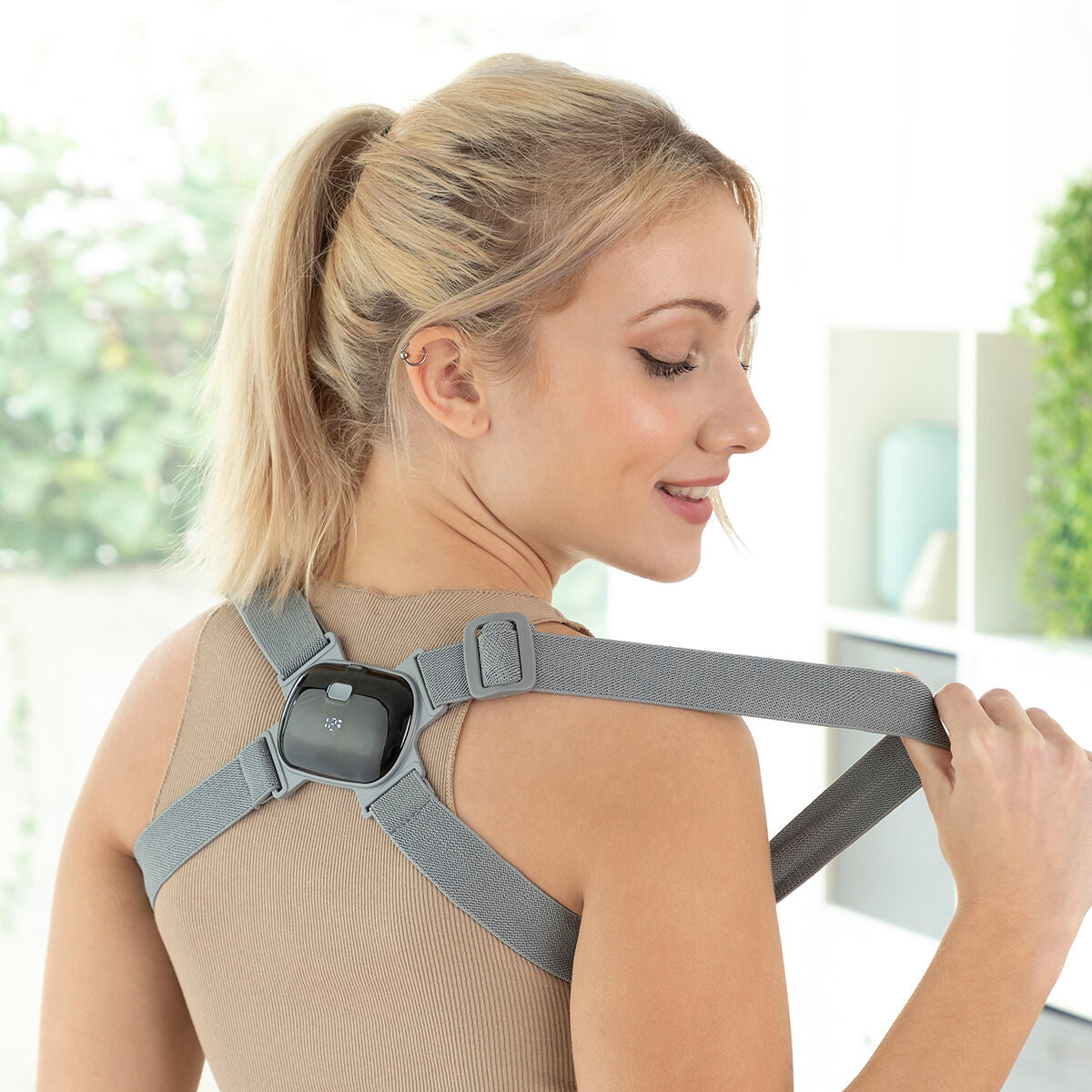 Intelligent Rechargeable Posture Trainer with Vibration Viback InnovaGoods - Calm Beauty IE